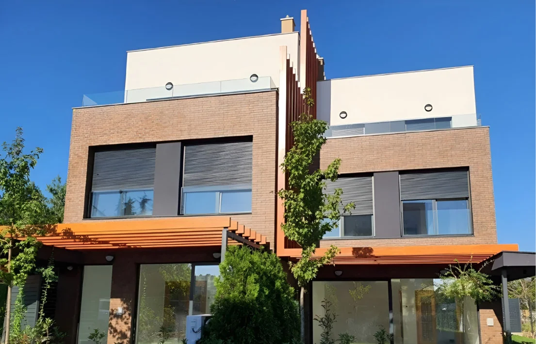 Novogradnja Popovica Lux — Sremska Kamenica